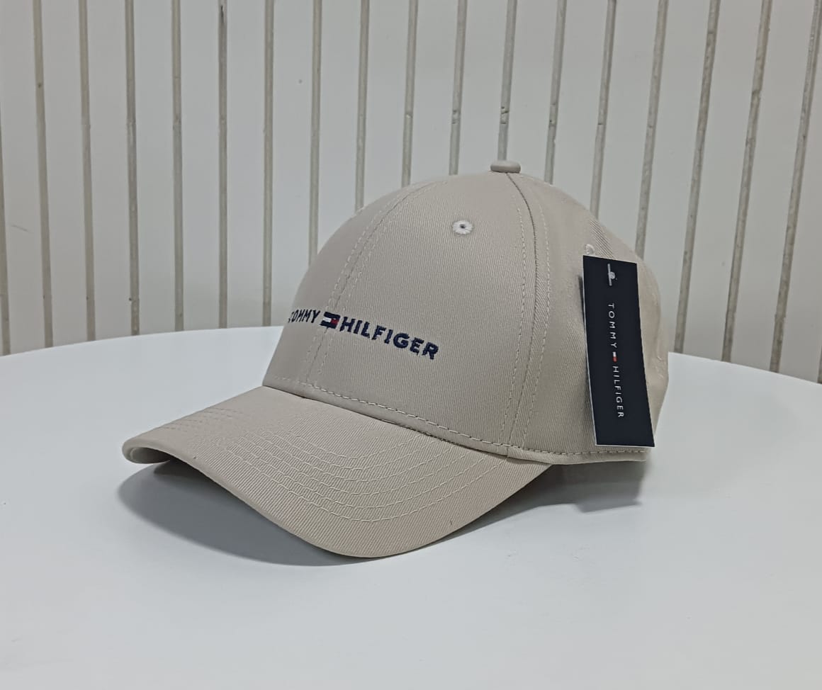 Tommy Hilfiger Cap: A Touch of Class, A Dash of Style! 🧢✨